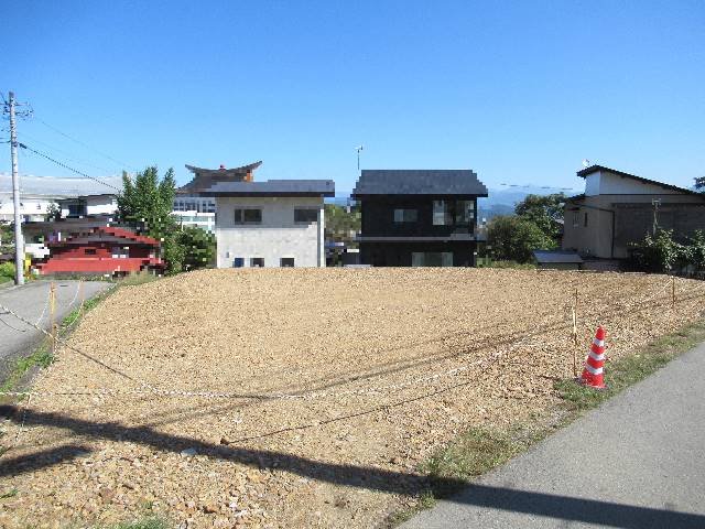 高山市上岡本町2