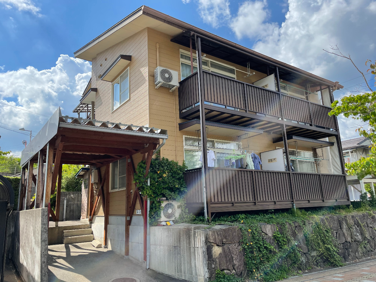 高山市中山町667番地2