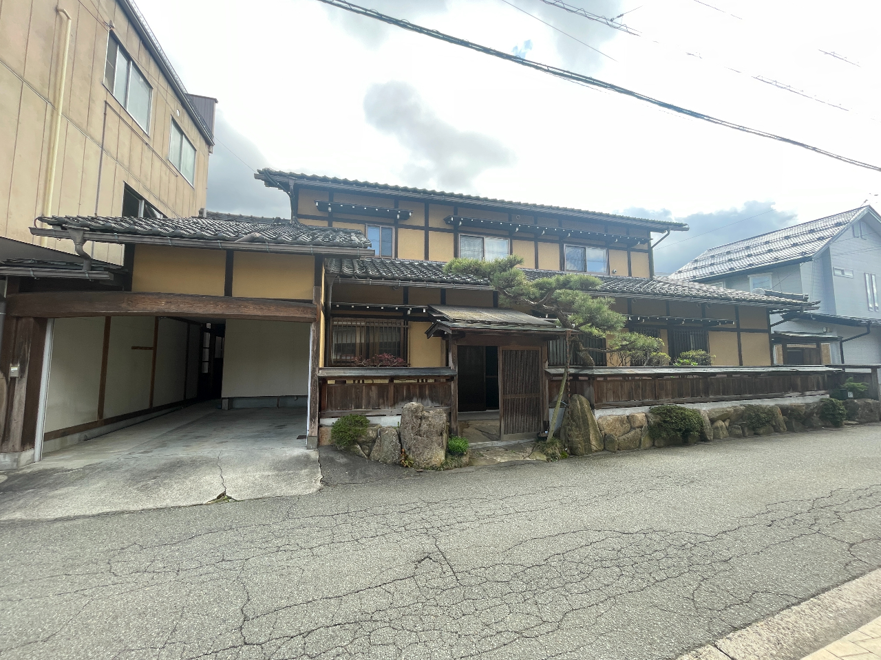 高山市桐生町4