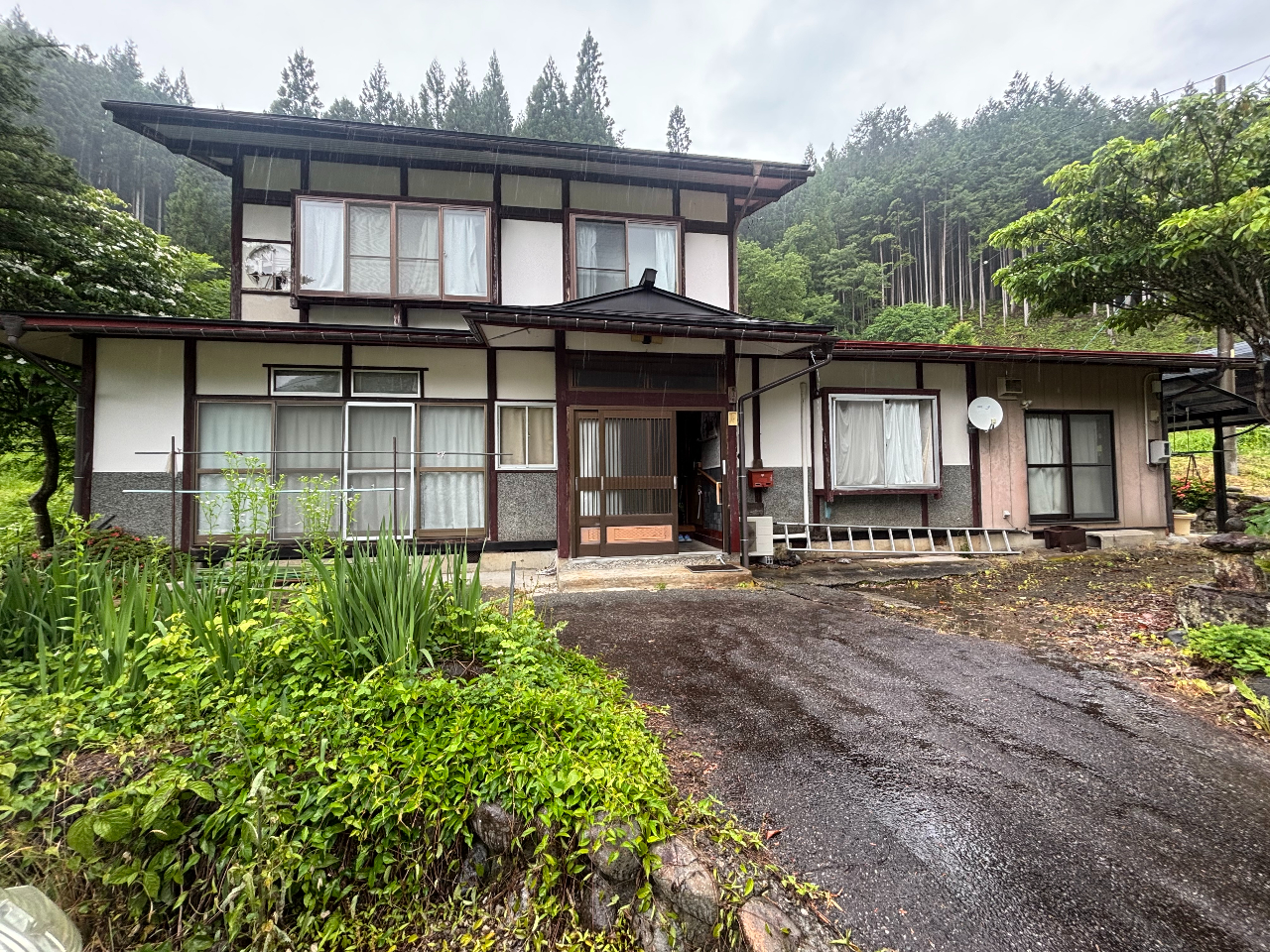 高山市上宝町蔵柱字日面49