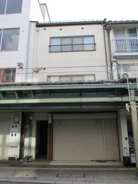高山市本町3